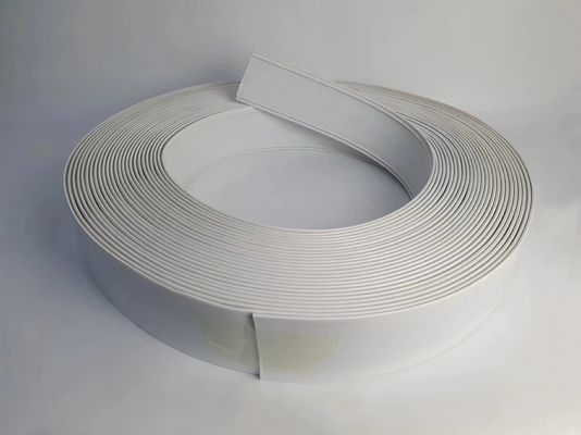 76 এমএম অ্যালুমিনিয়াম ট্রিম ক্যাপ চমৎকার প্রান্তের জন্য প্রতিফলিত সমাপ্তি সহ সাদা রঙ