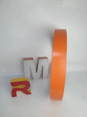 ফ্ল্যাট প্রসেসিং পদ্ধতি কালো অ্যালুমিনিয়াম চ্যানেল লেটার কয়েল অ্যালুমিনিয়াম কয়েল