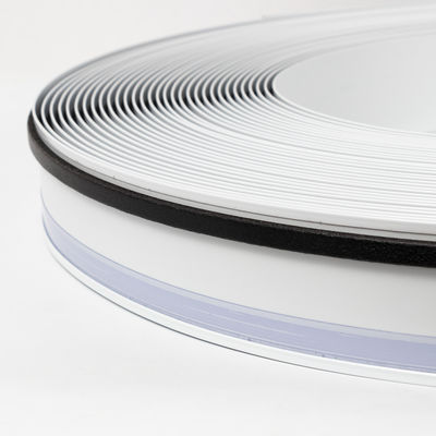 জলরোধী ব্রাশযুক্ত চ্যানেলুম অ্যালুমিনিয়াম খাদ 50 মিটার ট্রিম ক্যাপ রোল