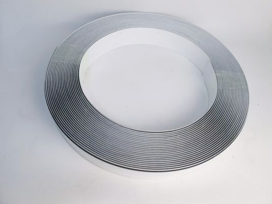 এজ ডিজাইন এবং এলইডি আলোর উত্স সহ রঙিন প্রাইমড লেটারফর্ম উপাদান ট্রিমহীন লেটারফর্ম