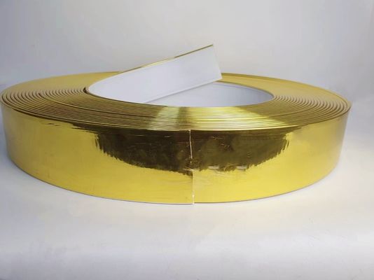 চ্যানেল লেটার আলোকসজ্জা ট্রিম ক্যাপ স্ট্রিপ সঙ্গে 68MM 70MM 76MM 93MM প্রস্থ চ্যানেল লেটার ট্রিম ক্যাপ