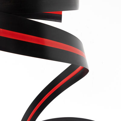 দীর্ঘস্থায়ী চ্যানেল লেটার ট্রিম ক্যাপ 2 মিমি বেধ LED হালকা সাইনবোর্ড নীচে